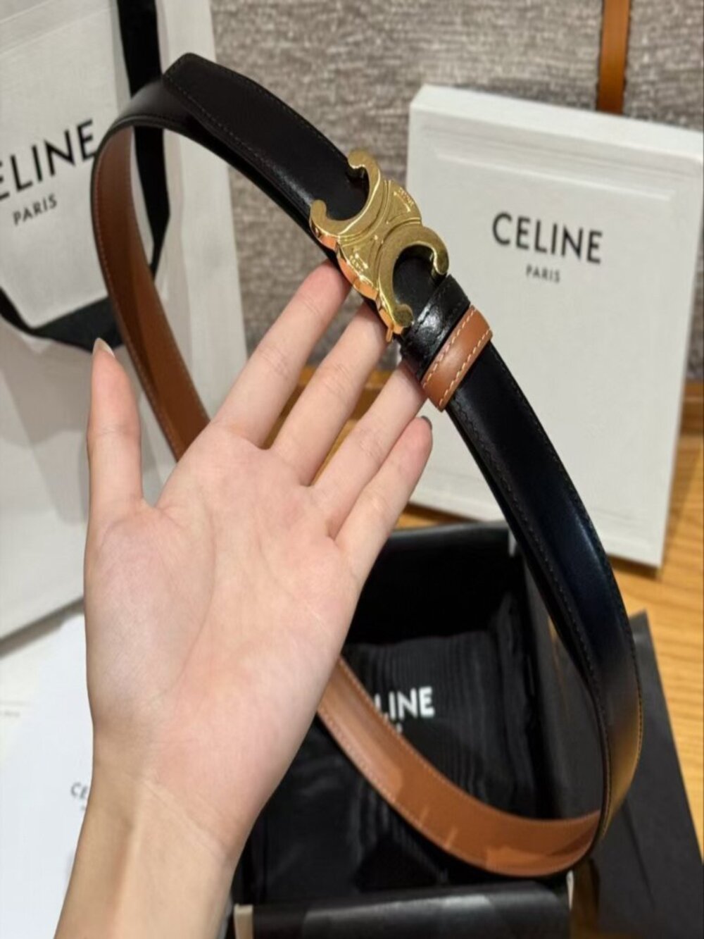 CELINE Double-sided belt - Picture 4 of 7